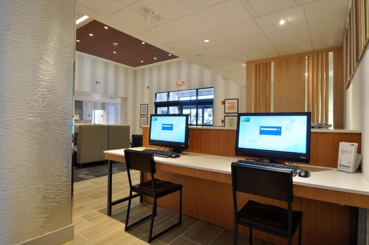Holiday Inn Express Quantico - Stafford By Ihg Exteriér fotografie